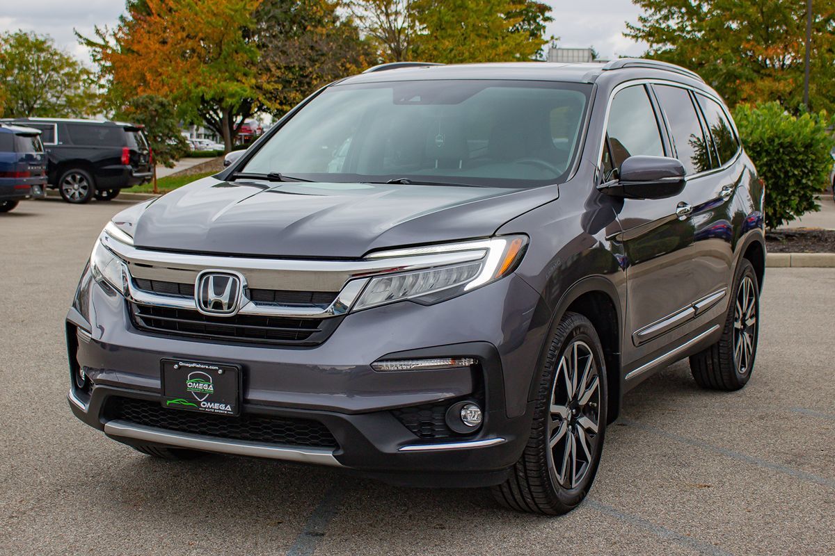Photo 3 of this Honda Pilot