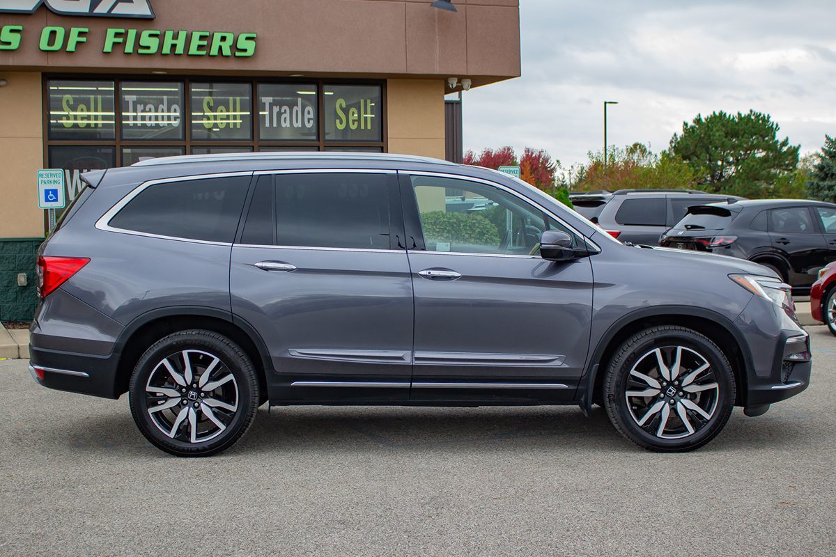 Photo 11 of this Honda Pilot