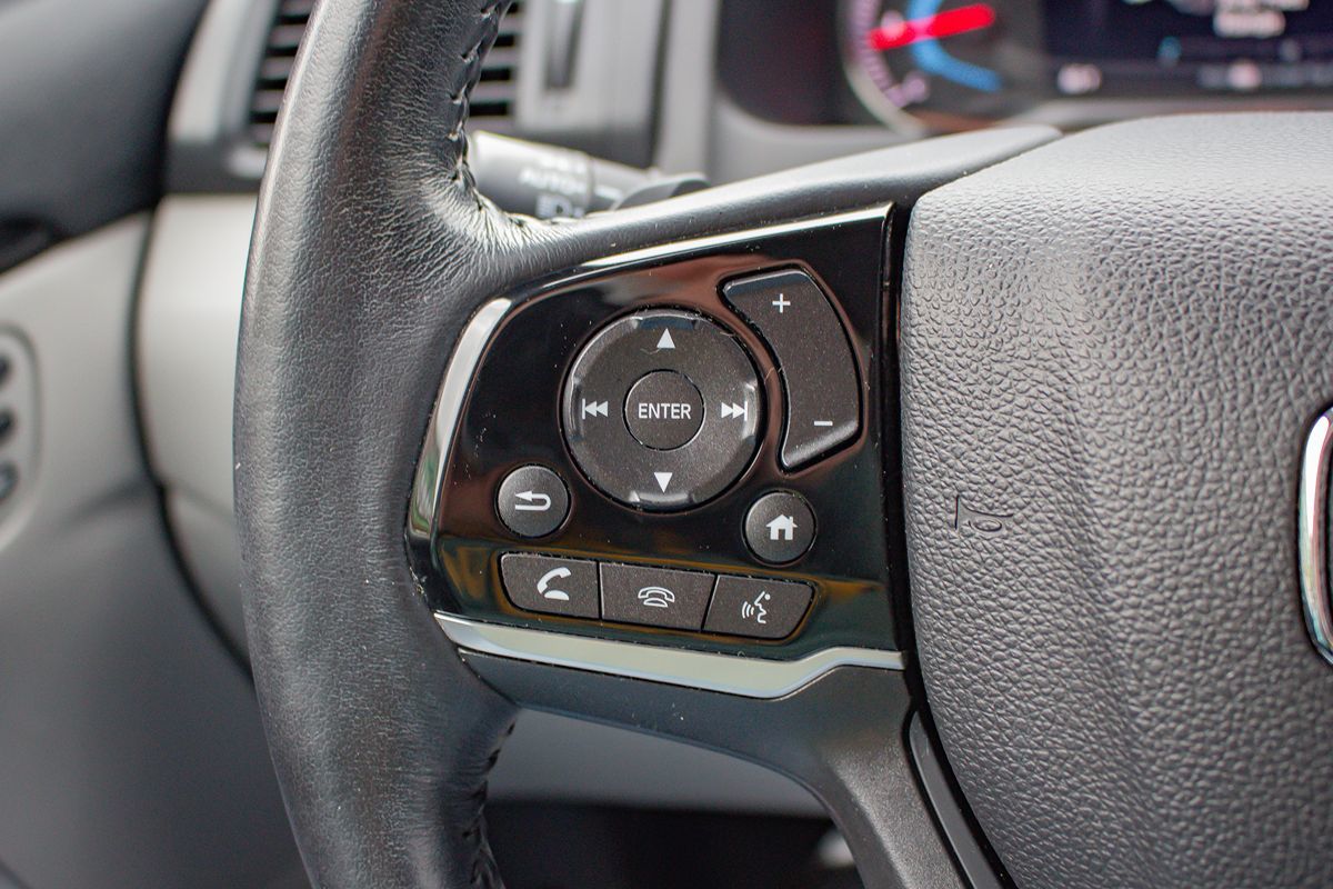 Photo 25 of this Honda Pilot