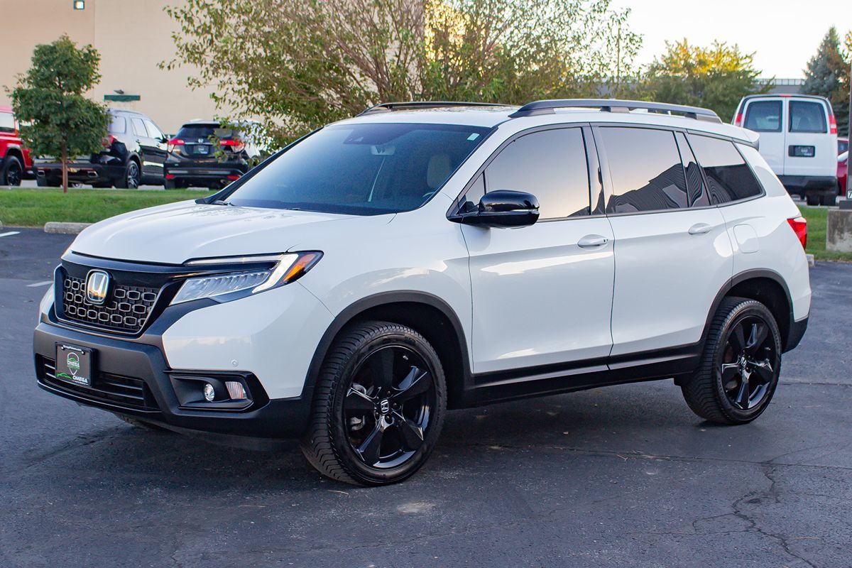 Photo 4 of this Honda Passport