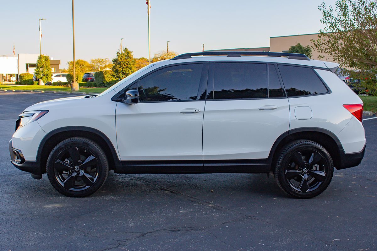 Photo 5 of this Honda Passport