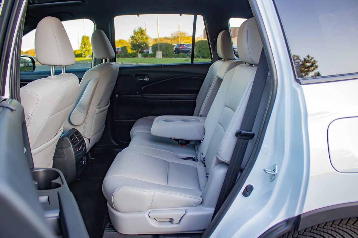Photo 14 of this Honda Passport