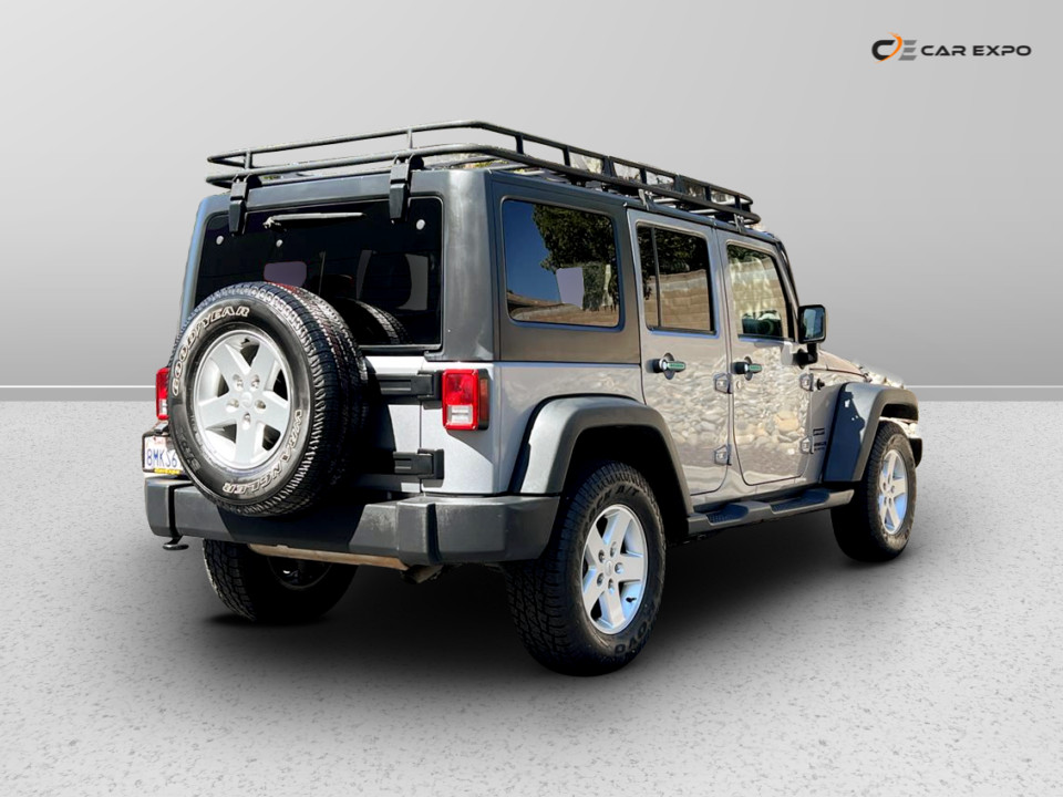 2016 Jeep Wrangler Unlimited Sport S - Photo 5