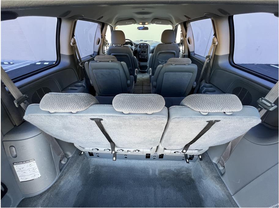 Sold 2006 Dodge Grand Caravan Passenger SE Van 4D in Sacramento