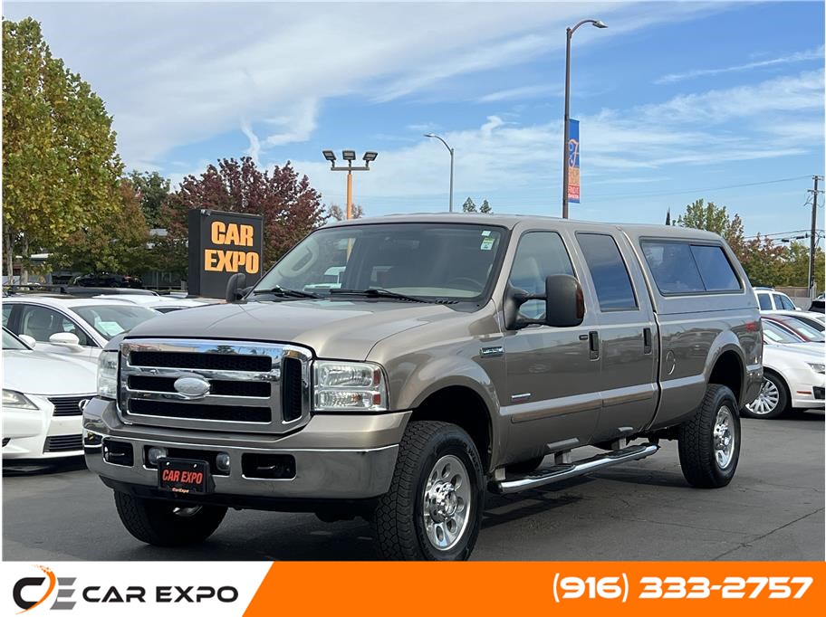 2006 Ford F350 Super Duty Crew Cab XLT Pickup 4D 8 ft