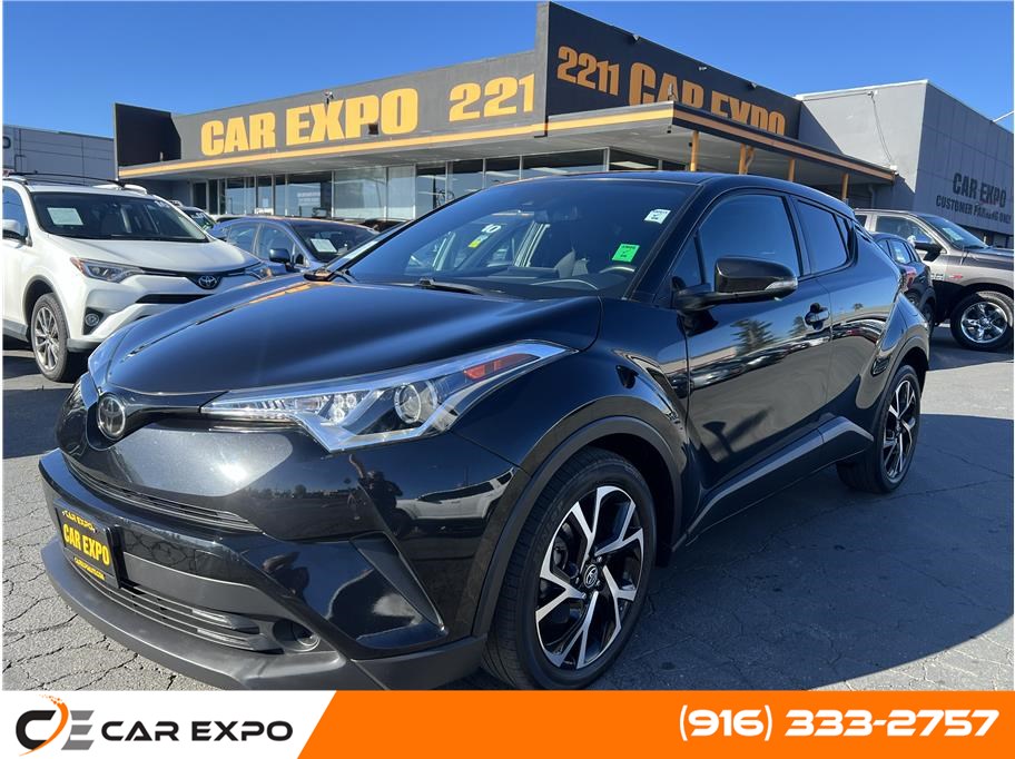 2018 Toyota C-HR XLE Sport Utility 4D