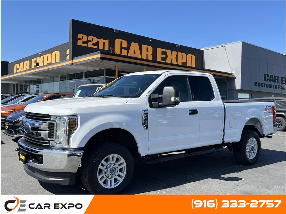 2018 Ford F250 Super Duty Super Cab XLT Pickup 4D 6 3/4 ft