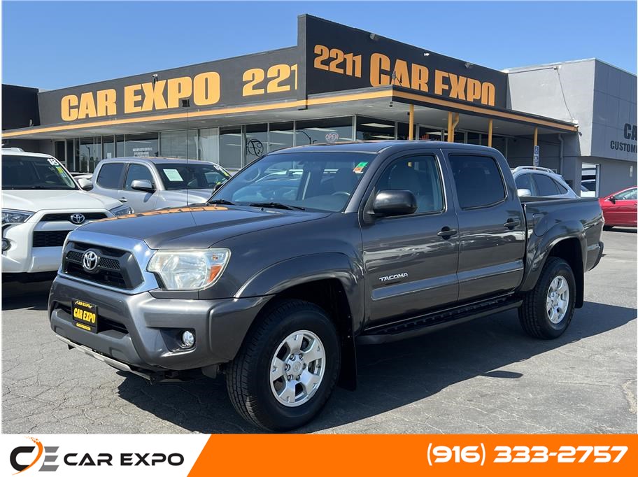 2015 Toyota Tacoma Double Cab Pickup 4D 5 ft