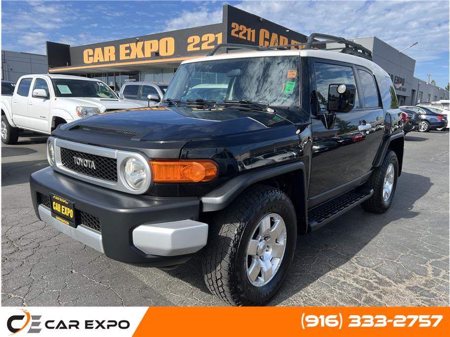 2007 Toyota FJ Cruiser Sport Utility 2D