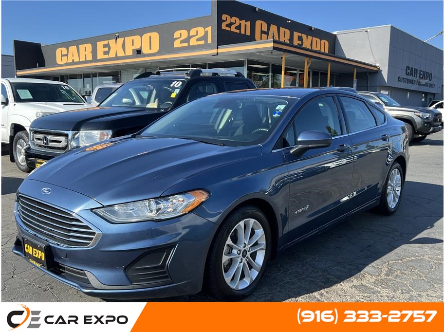 2019 Ford Fusion SE Hybrid Sedan 4D