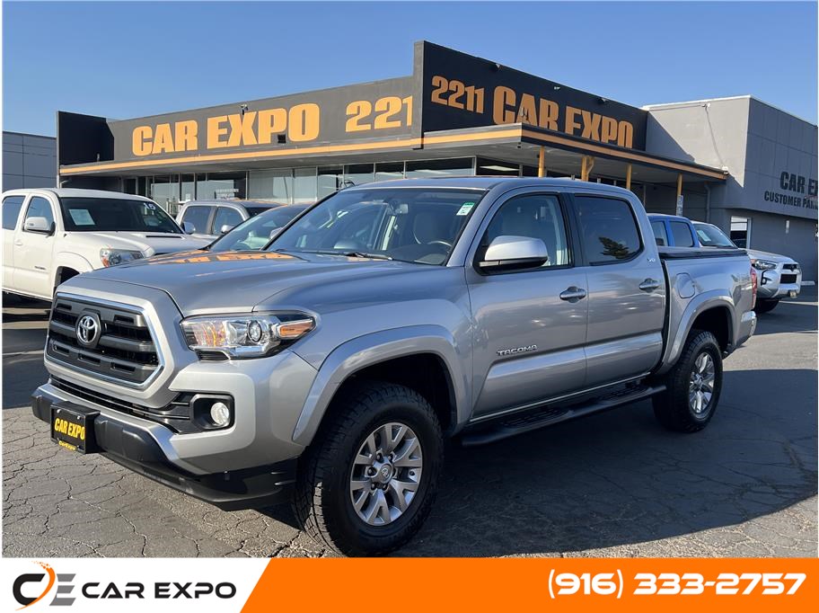 2017 Toyota Tacoma Double Cab SR5 Pickup 4D 5 ft