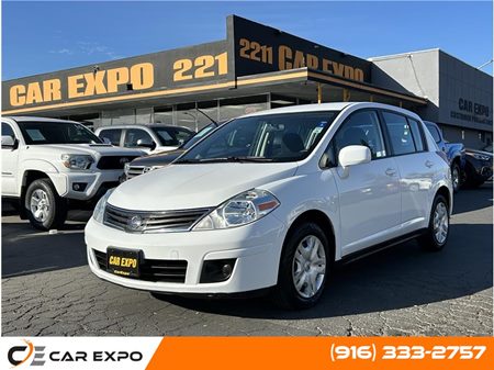 2010 Nissan Versa S Hatchback 4D