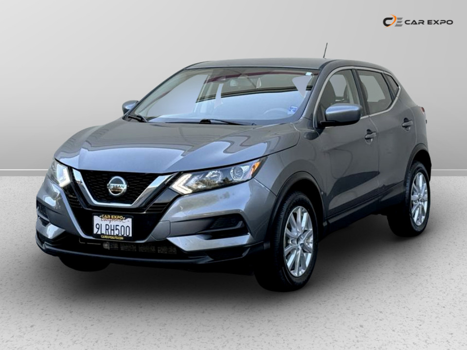 2021 Nissan Rogue Sport SV photo 2