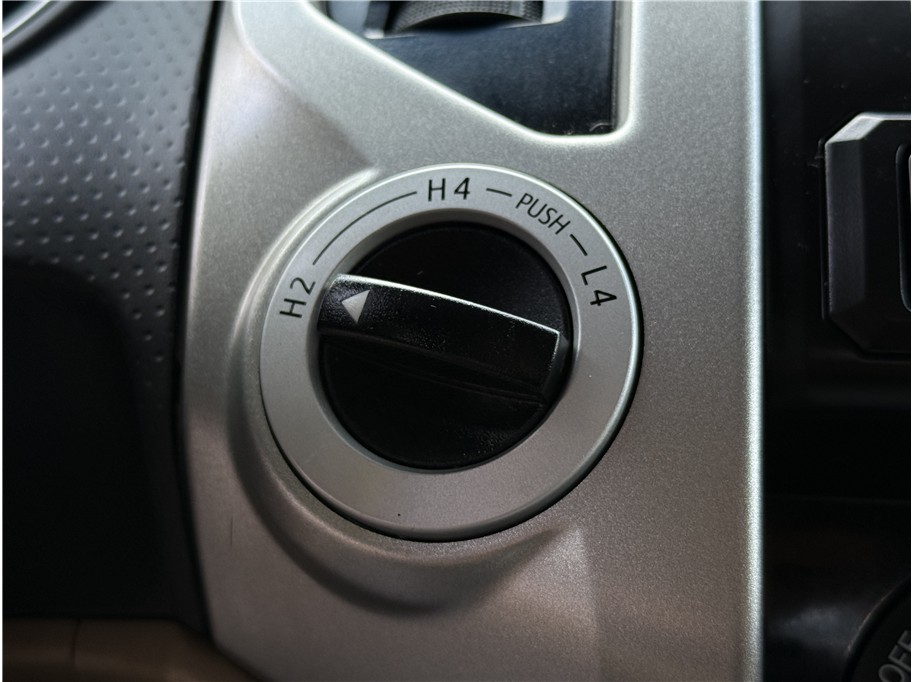 2012 Toyota Tacoma Double Cab SR5 photo 14