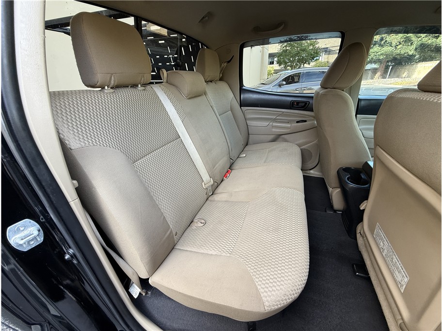 2012 Toyota Tacoma Double Cab SR5 photo 19