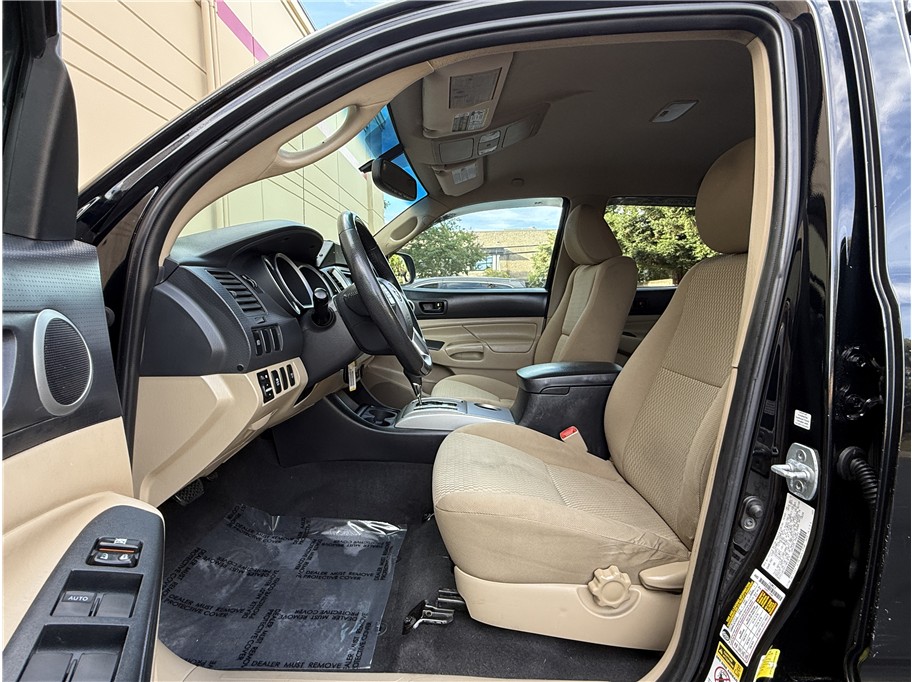 2012 Toyota Tacoma Double Cab SR5 photo 7