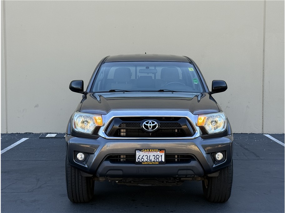 2014 Toyota Tacoma Double Cab PreRunner photo 2