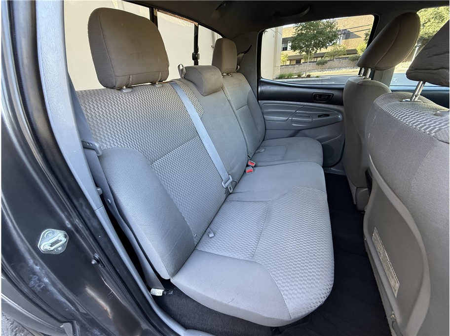 2014 Toyota Tacoma Double Cab PreRunner photo 15