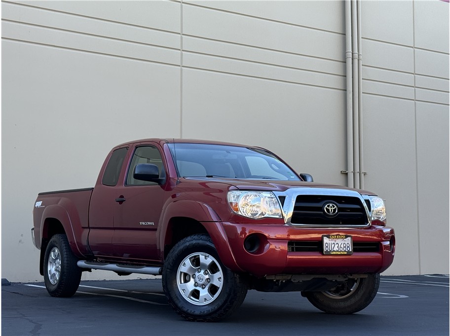 2007 Toyota Tacoma Access Cab PreRunner photo 2