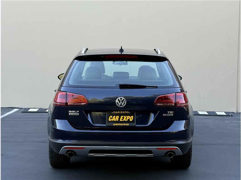 2017 Volkswagen Golf Alltrack TSI SE photo 5