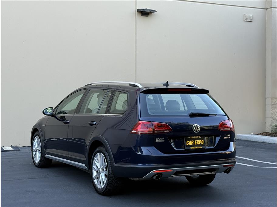 2017 Volkswagen Golf Alltrack TSI SE photo 4