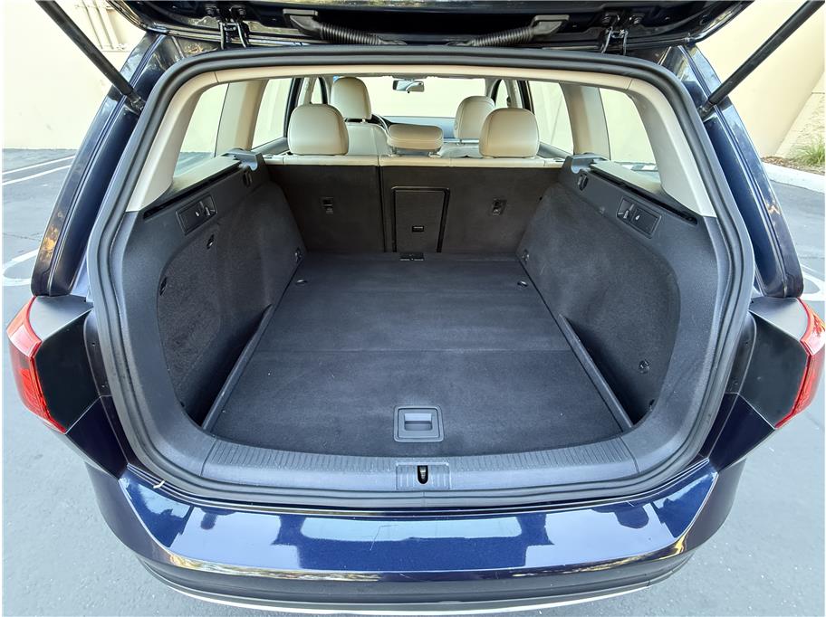 2017 Volkswagen Golf Alltrack TSI SE photo 18