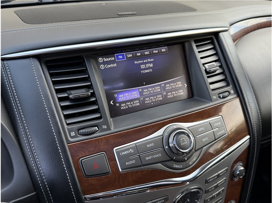 2019 Infiniti QX80 Luxe photo 22