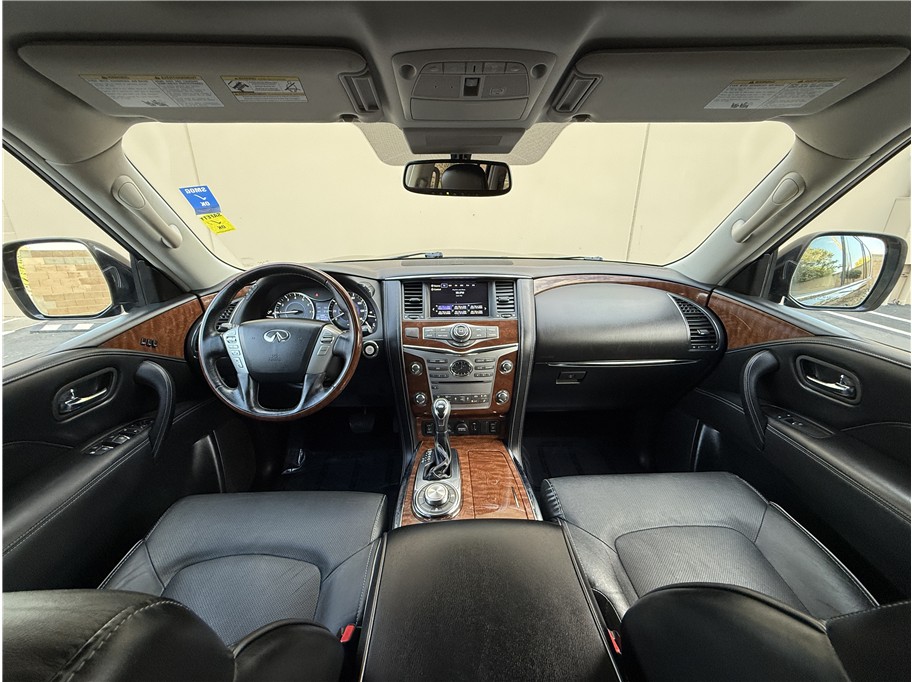 2019 Infiniti QX80 Luxe photo 13