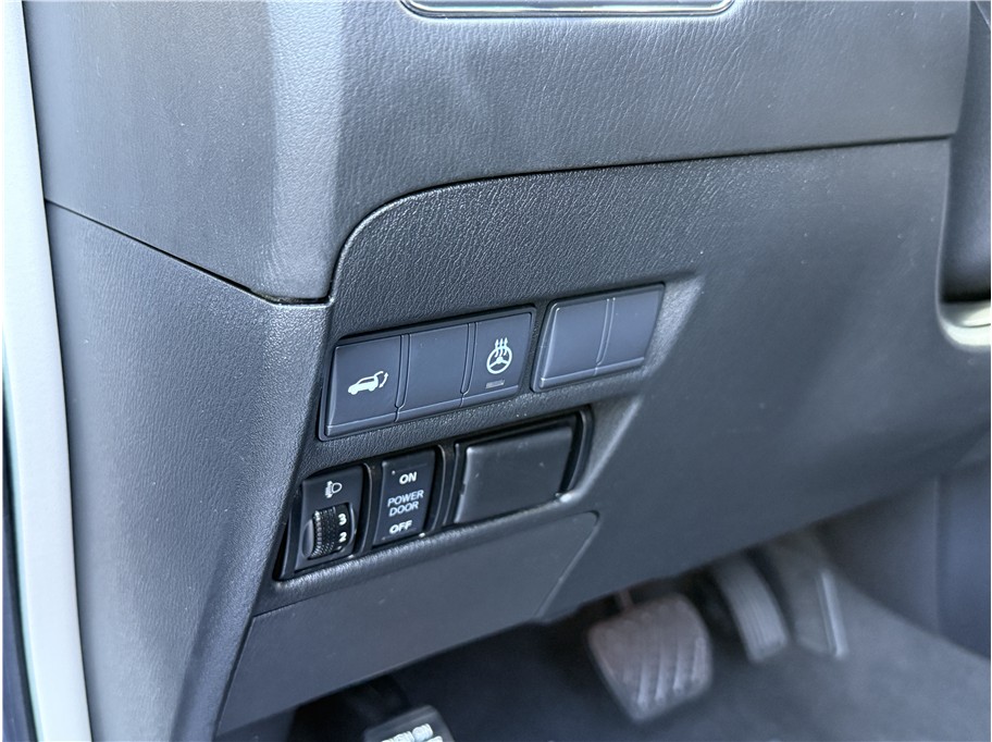2019 Infiniti QX80 Luxe photo 26