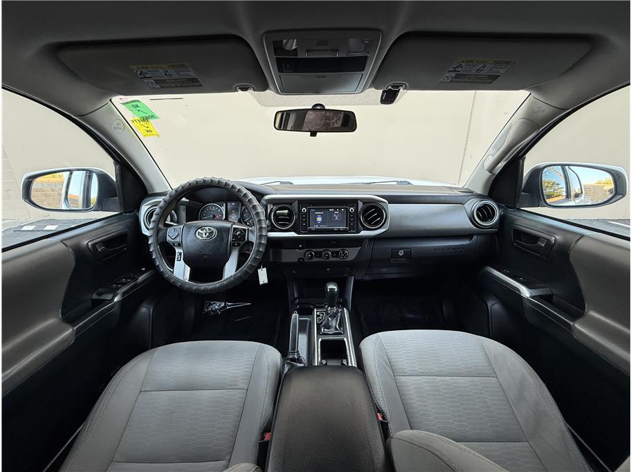 2016 Toyota Tacoma Double Cab SR5 photo 7