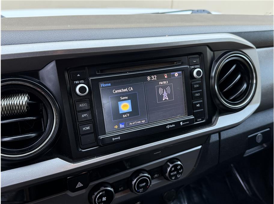 2016 Toyota Tacoma Double Cab SR5 photo 12