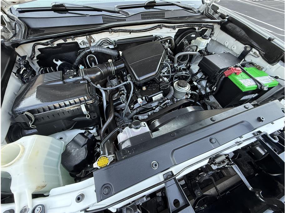 2016 Toyota Tacoma Double Cab SR5 photo 16