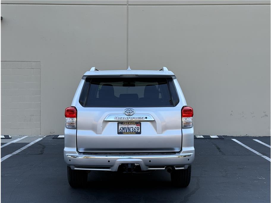2010 Toyota 4Runner SR5 Sport photo 6