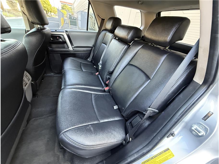 2010 Toyota 4Runner SR5 Sport photo 14