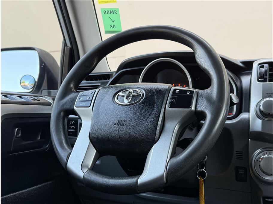 2010 Toyota 4Runner SR5 Sport photo 11