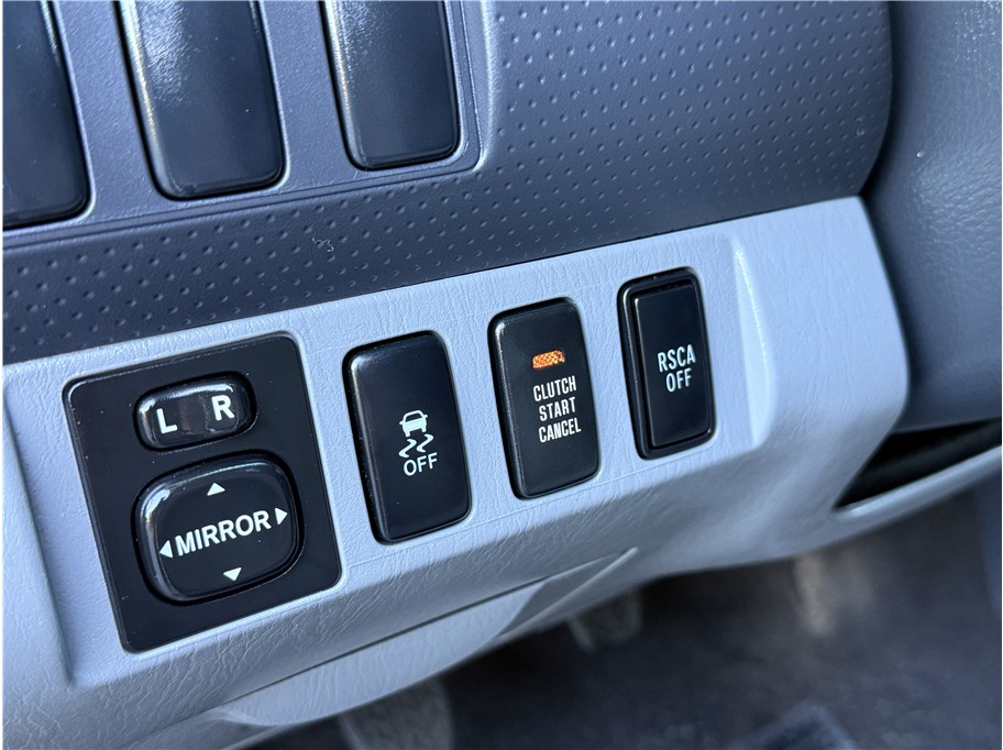 2013 Toyota Tacoma Access Cab SR5 photo 26