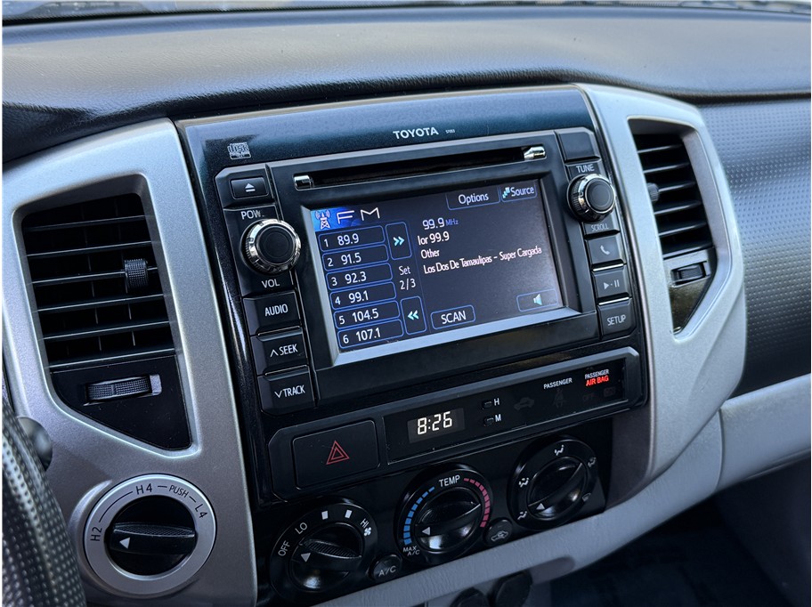 2013 Toyota Tacoma Access Cab SR5 photo 27
