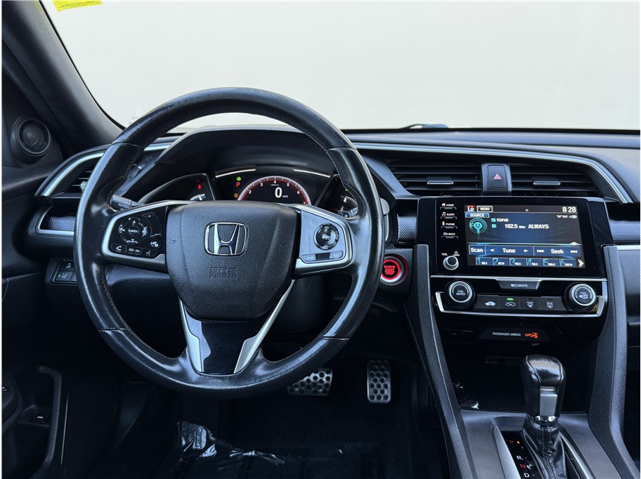 2020 Honda Civic Sport photo 13
