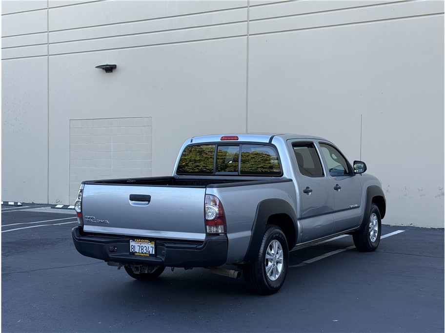 2015 Toyota Tacoma Double Cab photo 4