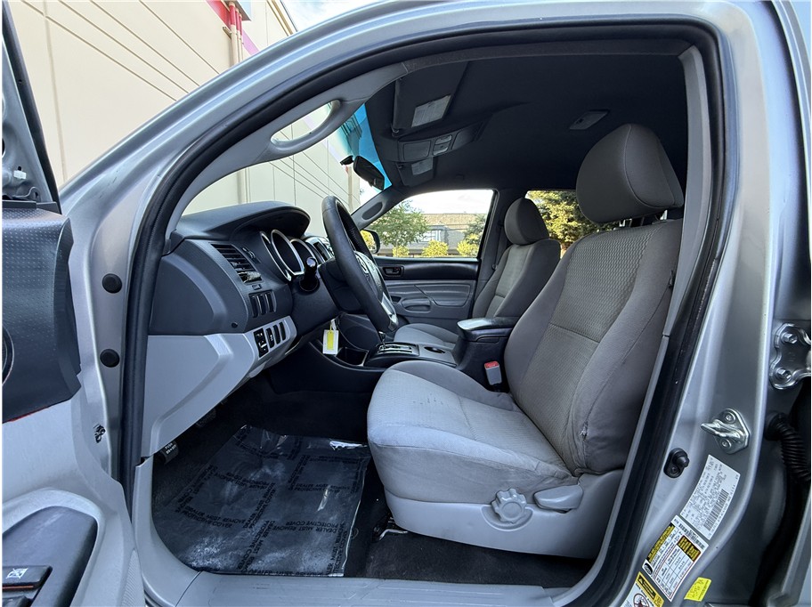 2015 Toyota Tacoma Double Cab photo 7