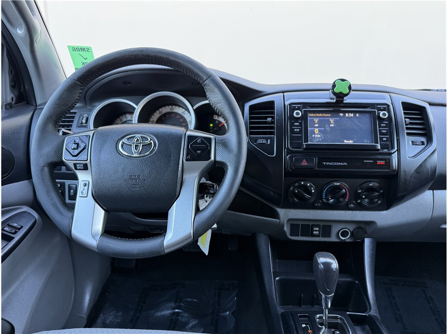 2015 Toyota Tacoma Double Cab photo 11