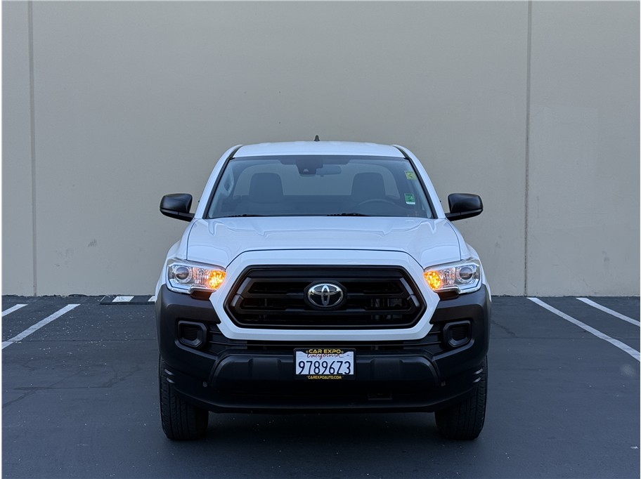 2020 Toyota Tacoma Access Cab SR photo 2