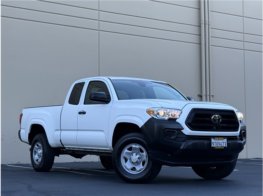 2020 Toyota Tacoma Access Cab SR photo 23