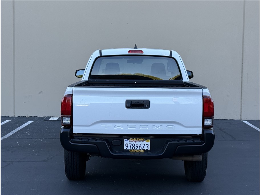 2020 Toyota Tacoma Access Cab SR photo 5