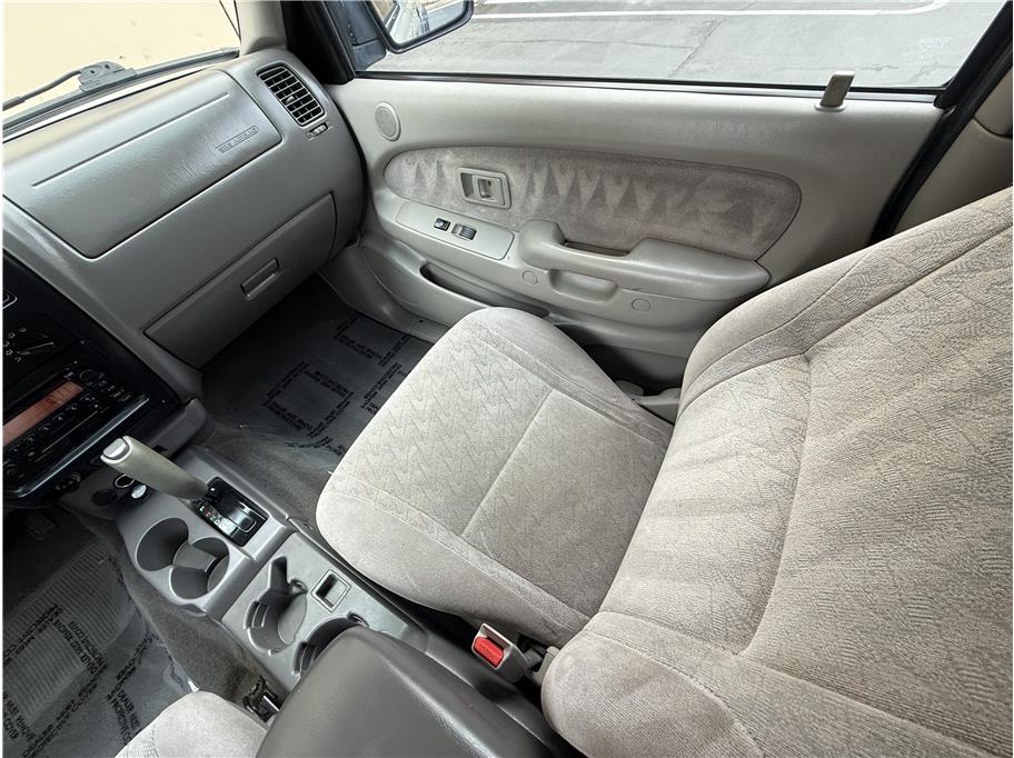 2001 Toyota Tacoma Double Cab PreRunner SR5 photo 10