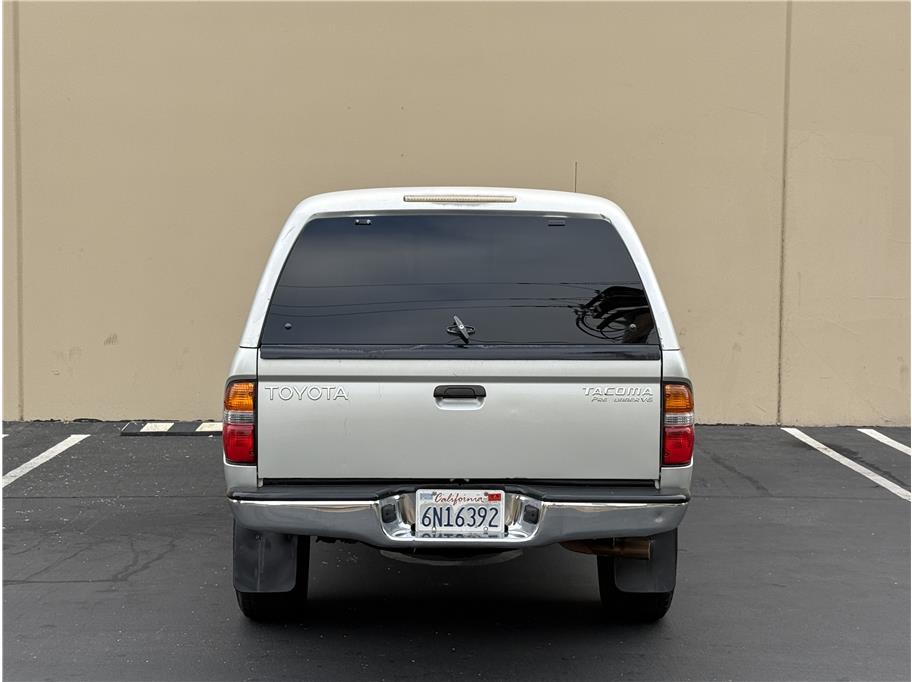 2001 Toyota Tacoma Double Cab PreRunner SR5 photo 4