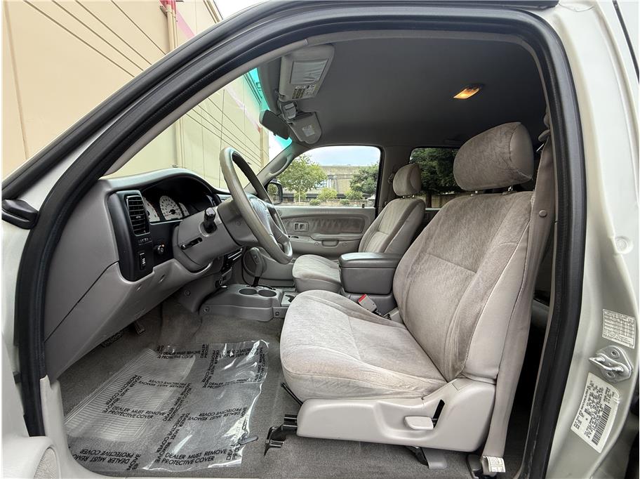 2001 Toyota Tacoma Double Cab PreRunner SR5 photo 6