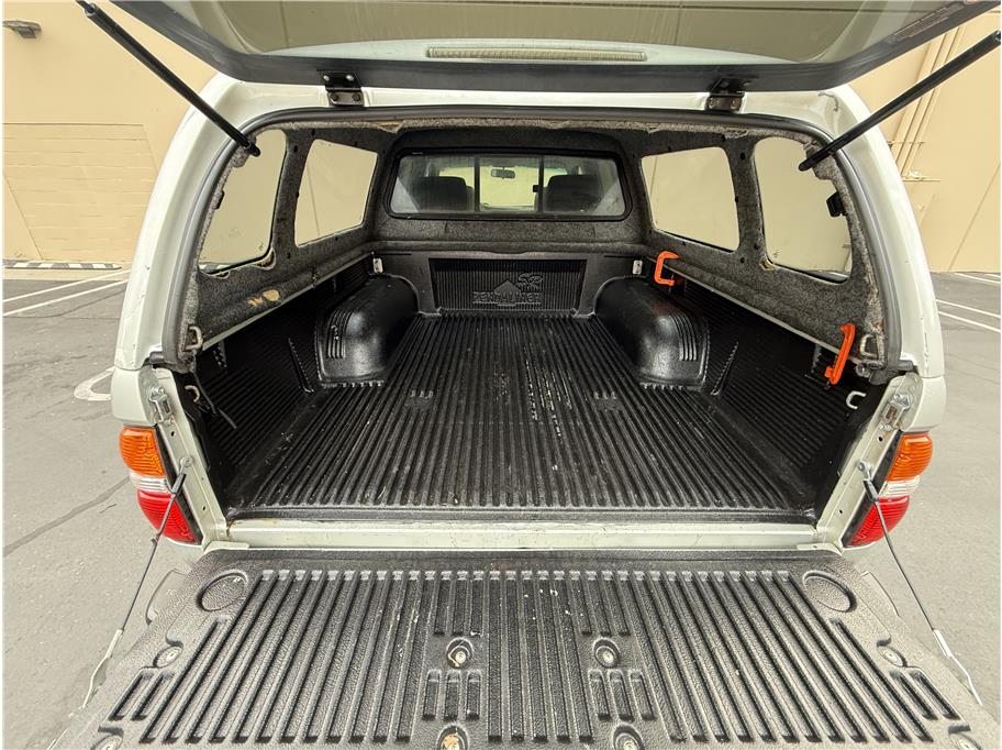 2001 Toyota Tacoma Double Cab PreRunner SR5 photo 16