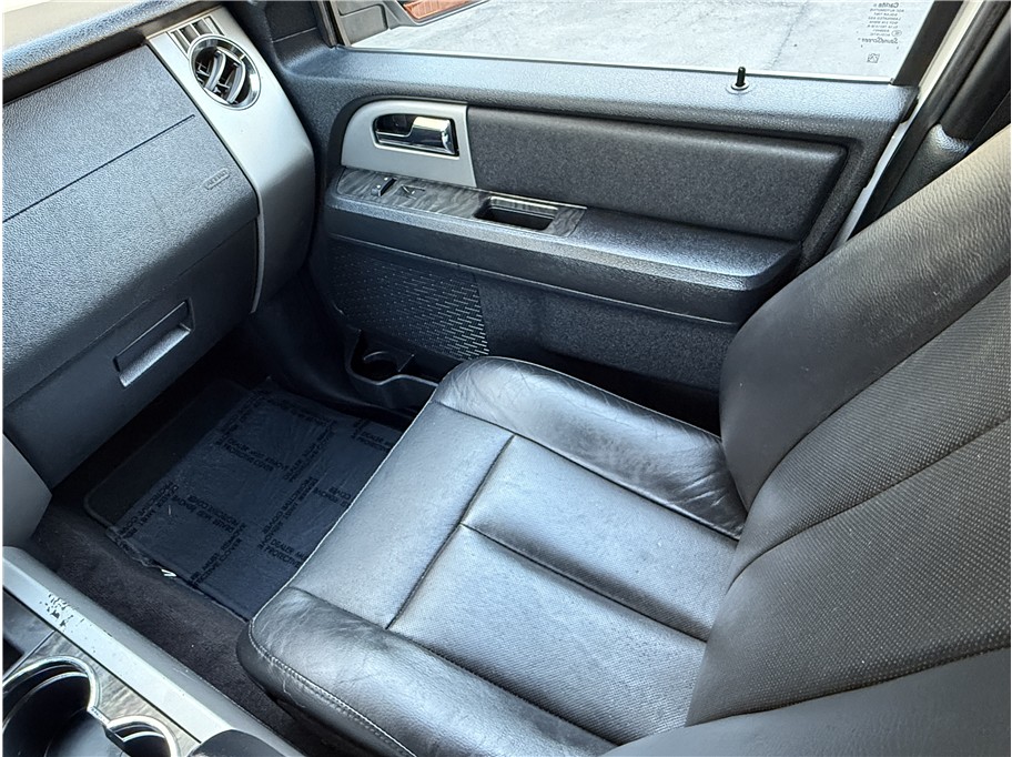 2015 Ford Expedition EL Limited photo 10