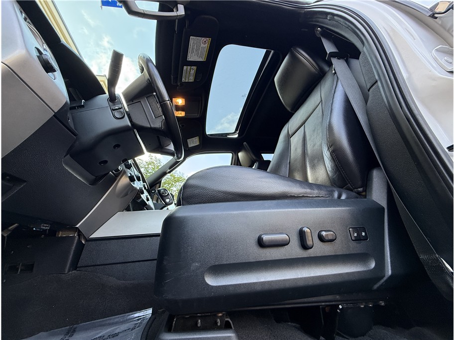2015 Ford Expedition EL Limited photo 24